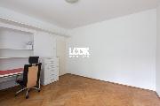Pron�jem, kr�sn� byt 2+1, Podb�lohorsk�, Praha 5 - Sm�chov, 50 m2, 2 nepr�choz� pokoje, u parku