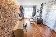 Pronjem, krsn byt 2+kk, 61 m2, Horsk, Praha 2 - Nov Msto, balkon, centrum, v rezidenci