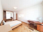 Pronjem, krsn byt, 2+kk, 74 m2, U Zvonaky, Praha 2 - Vinohrady, balkon, bazn, sklep, gar