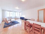 Pronjem, krsn byt, 2+kk, 74 m2, U Zvonaky, Praha 2 - Vinohrady, balkon, bazn, sklep, gar