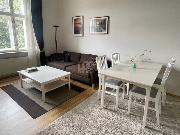 Pronjem, krsn byt, 2+kk, Devn, Praha 2 - Nov msto, 48 m2, vhled na Prask hrad