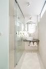 Pron�jem, kr�sn� byt 2+kk, Hole�kova, Praha 5 - Sm�chov, 50 m2, metro, bl�zko centra, �klid