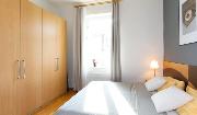 Pron�jem, kr�sn� byt 3+kk, Na Koza�ce, Praha 2 - Vinohrady, 60 m2, u parku, mo�no kr�tkodob�