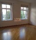 Pronjem, krsn byt 4+1, 184 m2, Vlask, Praha 1 Hradany, zahrada, u Malostranskho nmst