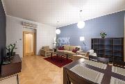 Pron�jem, luxusn� za��zen� byt 2+kk, 63 m2, Ostrovn�, Praha 1 - Nov� M�sto, balkon, v centru