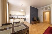 Pron�jem, luxusn� za��zen� byt 2+kk, 63 m2, Ostrovn�, Praha 1 - Nov� M�sto, balkon, v centru