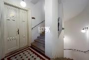 Pron�jem, luxusn� za��zen� byt 2+kk, 83 m2, Ostrovn�, Praha 1 - Nov� M�sto, balkon, v centru
