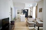 Pron�jem, luxusn� za��zen� byt 2+kk, 83 m2, Ostrovn�, Praha 1 - Nov� M�sto, balkon, v centru