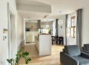 Pron�jem, luxusn� za��zen� byt 2+kk, 83 m2, Ostrovn�, Praha 1 - Nov� M�sto, balkon, v centru