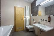 Pron�jem, luxusn� byt 1+kk, 32 m2, Ostrovn�, Praha 1 - Nov� M�sto, parkov�n�, v centru