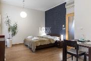 Pron�jem, luxusn� byt 1+kk, 32 m2, Ostrovn�, Praha 1 - Nov� M�sto, parkov�n�, v centru