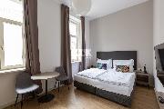 Pronjem, luxusn byt 1+kk, Opletalova, Praha 1 - Nov Msto, 24 m2, u Vclavskho nmst, balkon