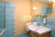 Pron�jem, luxusn� byt 2+kk, Belgick�, Praha 2 - Vinohrady, 45 m2, posilovna, sauna, recepce, u metra
