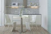 Pron�jem, luxusn� byt 2+kk, Hole�kova, Praha 5 - Sm�chov, 53 m2, terasa, �klid, recepce, metro