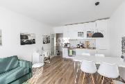 Pron�jem, luxusn� byt 2+kk, Lucembursk�, Praha 3 - Vinohrady, 48 m2, nedaleko metra Fl�ra, u parku