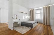 Pron�jem, luxusn� byt, 3+kk, 109 m2, Laubova, Praha 3 - Vinohrady, gar�, u n�m�st� J. z Pod�brad