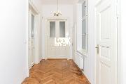 Pron�jem, luxusn� byt 4+1, Anny Letensk�, Praha 2 - Vinohrady, 160 m2, nedaleko metra, u parku