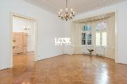 Pron�jem, luxusn� byt, 4+1, Martinsk�, Praha 1 - Star� M�sto, 180 m2, centrum, 2 koupelny