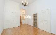 Pron�jem, luxusn� byt, 4+1, Martinsk�, Praha 1 - Star� M�sto, 180 m2, centrum, 2 koupelny