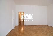 Pron�jem, luxusn� byt 4+1, Odbor�, Praha 2 - Nov� M�sto, 100 m2, 2 koupelny, u metra