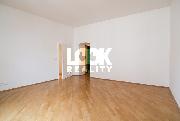 Pron�jem, luxusn� byt 4+1, Odbor�, Praha 2 - Nov� M�sto, 100 m2, 2 koupelny, u metra