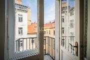 Pron�jem, luxusn� byt, 5+1, 197 m2, Na Per�t�n�, Praha 1 - Star� M�sto, centrum, 2 koupelny