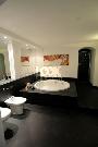 Pron�jem, luxusn� mezonet 3+1, 134 m2, Ho�ej�� n�b�e��, Praha 5, zahr�dka, 2 koupelny, u metra
