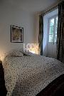 Pron�jem, luxusn� mezonet 3+1, 134 m2, Ho�ej�� n�b�e��, Praha 5, zahr�dka, 2 koupelny, u metra