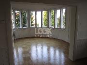 Pron�jem, luxusn� rodinn� d�m 9+1, U Pl�tenice, Praha 5 - Sm�chov, 330 m2, sauna, gar�, zahrada