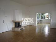 Pron�jem, luxusn� rodinn� d�m 9+1, U Pl�tenice, Praha 5 - Sm�chov, 330 m2, sauna, gar�, zahrada
