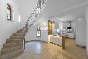 Pron�jem, luxusn� vila 4+1, 243 m2, Nebu�ick�, Praha 6 - Nebu�ice, krb, baz�n, zahrada 380 m2, gar�