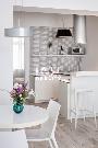 Pron�jem luxusn�ho bytu 2+kk 52 m2 s �klidem a recepc�, Hole�kova, Praha 5 - Sm�chov