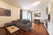 Pronájem, nádherný byt 2+kk, Horská, Praha 2 - Nové Město, 48 m2, terasa, garáž,  zahrada, úklid