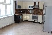 Pron�jem, p�kn� byt, 2+1, 77 m2, Bude�sk�, Praha 2-Vinohrady, u Riegrov�ch sad� a N�m�st� m�ru