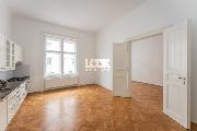 Pron�jem, prostorn� byt 2+kk, 60 m2, Jana Masaryka, Praha 2 - Vinohrady, u N�m�st� M�ru