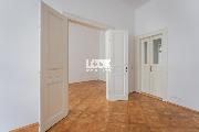 Pron�jem, prostorn� byt 2+kk, 60 m2, Jana Masaryka, Praha 2 - Vinohrady, u N�m�st� M�ru