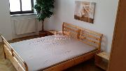 Pron�jem, prostorn� byt, 2+kk, 65 m2, �t�p�nsk�, Praha 1 - Nov� M�sto, parkov�n�, metro