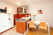 Pron�jem, sv�tl� a za��zen� byt 2+kk, 50 m2, Heinemannova, Praha 6 , terasa, balkon, kratkodob�