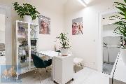 EXCLUSIVE | LUXURY BEAUTY & HAIR CONCEPT, V�clavsk� n�m�st�, Praha 1