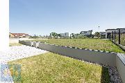 MODERN� DVOJD�M S ADMINISTRATIVN� ��ST� | HERINK | 280 m? | POZEMEK 857 m?