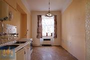 Prodej prostornho bytu 3+kk (64,70 m2) ped rekonstrukc, Praha 5 - Smchov, ul. Tomkova