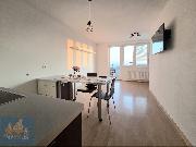 Prodej sv�tl�ho bytu 1+kk/B (38 m2), Praha 8 -Troja, Hn�zdensk�