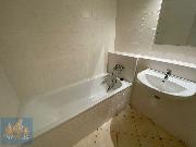 Prodej svtlho bytu 1+kk/B (38 m2), Praha 8 -Troja, Hnzdensk