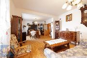 Prodej v�cegenera�n�ho domu / 3 bytov� jednotky, v�nos a� 1 000 000 K� ro�n�, Praha 4 � Kam�k