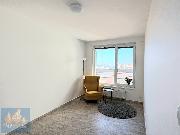 Prodej zrekonstruovanho bytu 2+kk (43 m2) s lodi a garovm stnm, Praha 8 -Troja, Hnzdensk