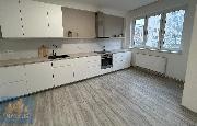 Pron�jem bytu 2+kk (45 m2), Praha 4 - Kr�, Neveklovsk�