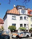 Pron�jem bytu 3+1/zimn� zahrada (91 m2), Praha 10 - Stra�nice, Na T�ebe��n�