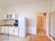 Pron�jem klidn�ho bytu 1+kk (28 m2) v cihlov�m dom�, Praha 2 - Nov� M�sto, ul. Je�n�