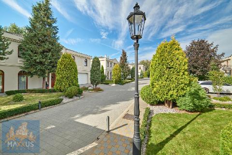 Obr�zek nen� k dispozici.