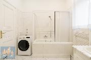 Pron�jem nadstandardn� za��zen�ho bytu 3+kk (78,6 m2), Praha 1 - Nov� M�sto, Truhl��sk�